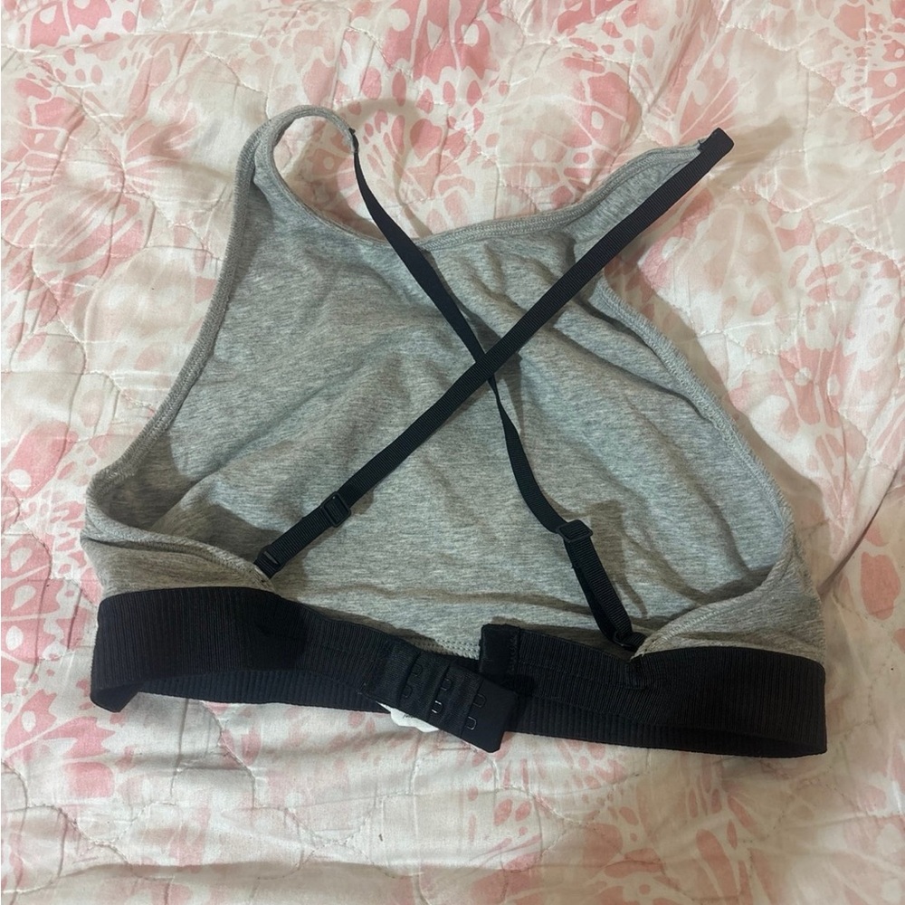 Calvin Klein top - Picture 2 of 2
